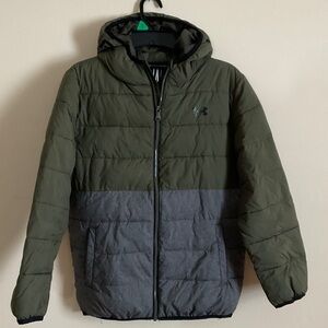 Under Armour Kids' Olive and Charcoal Puffer Coat “COLDGEAR” Boys L